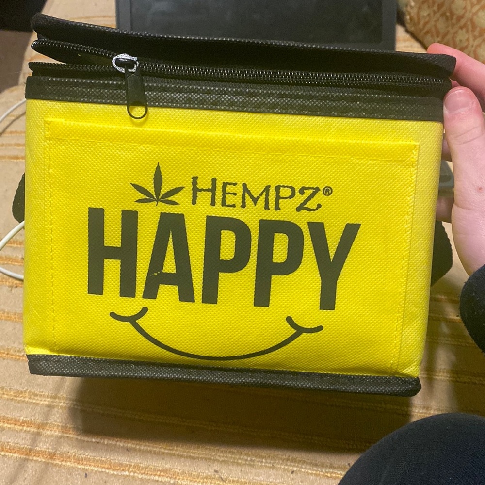Happy hempz bag